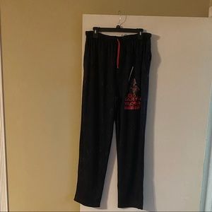 Men’s Star Wars lounge pants Lg.
